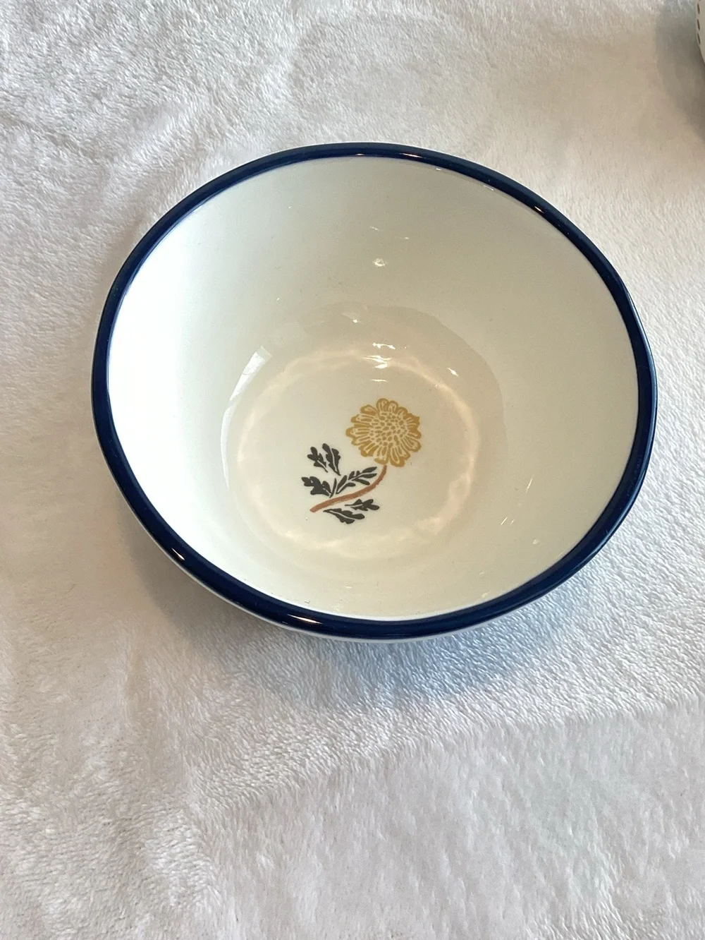 Anthropologie Bunny Stoneware Bowl Millie Yogurt New Rustic Blue Yellow Set of 4